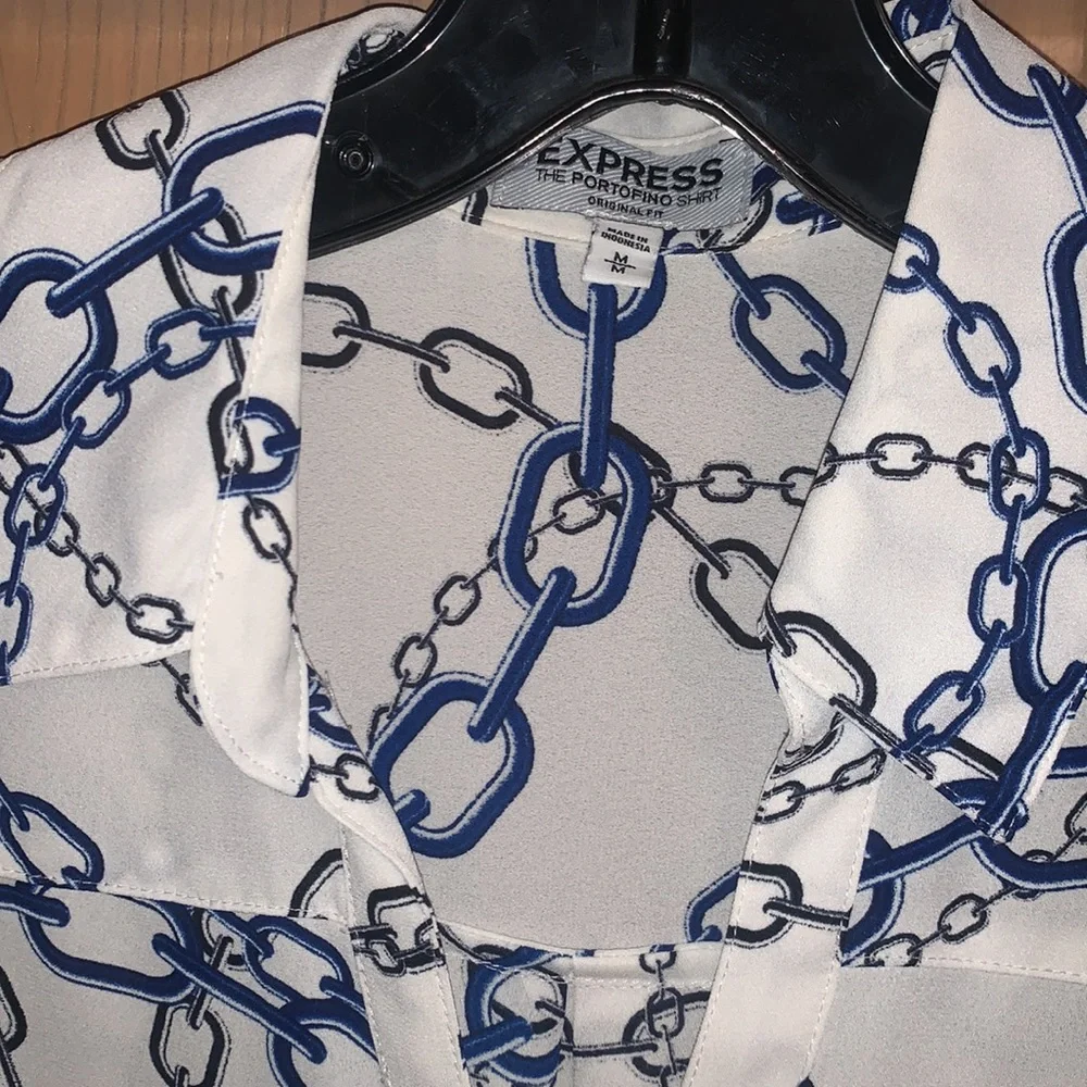Express Collared Tank Top - Picture 2 of 4